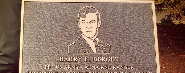 Chapter 1091 Barry Berger